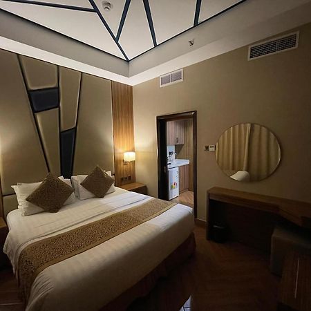 Golden Tower Hotel Al Khobar Corniche Exterior photo